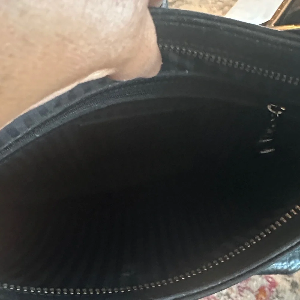 Vintage Coach Hudson Black Pebbled Leather Shoulder Bag - Picture 3 of 6